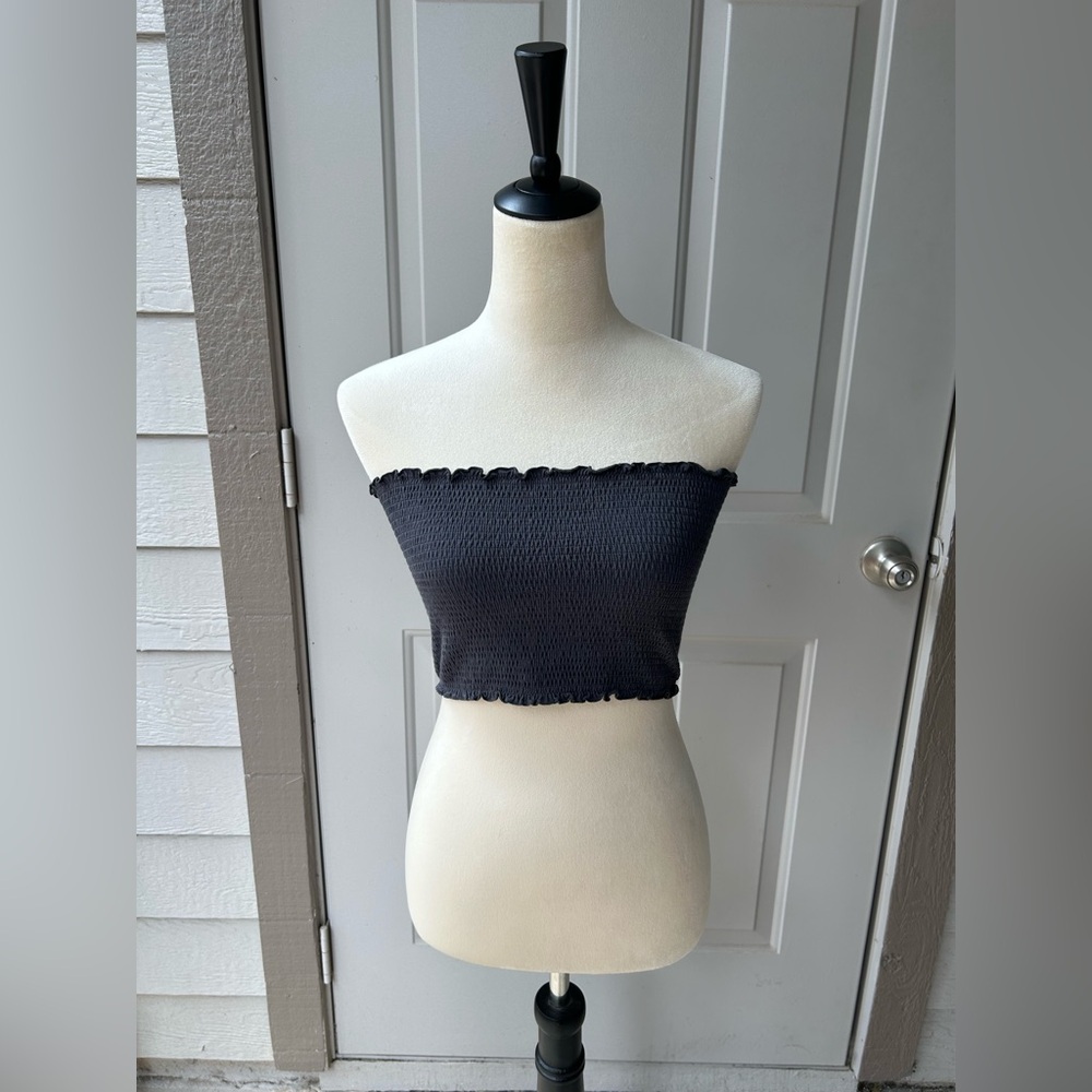 Victoria’s Secret Pink Smocked Crop Top